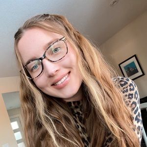 Meet your Posher, Justine